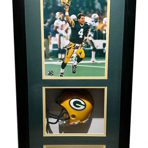 Brett Favre Grren Pay Packers Autographed Framed Photo with Mini Helmet