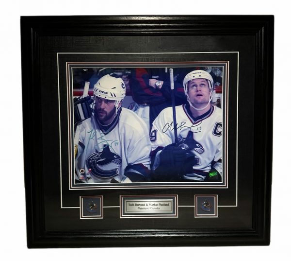 Markus Naslund @ Todd Bertuzzi Autographed Vancouver Canucks framed 11x14 Photo