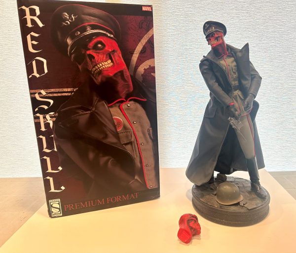 Sideshow Red Skull Premium Format Figure