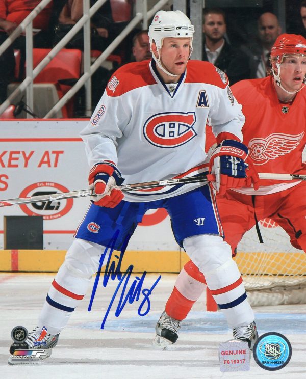Mike Komisarek Montreal Canadiens Autographed 8x10 Photo