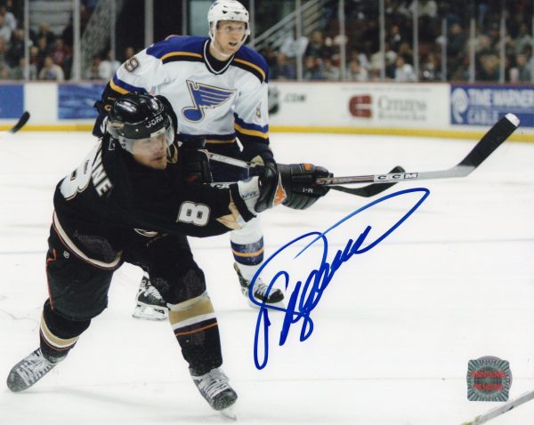 Teemu Selanne Anaheim Ducks Autographed 8x10 Photo