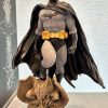 Sideshow Batman Premium Format Figure - Image 2