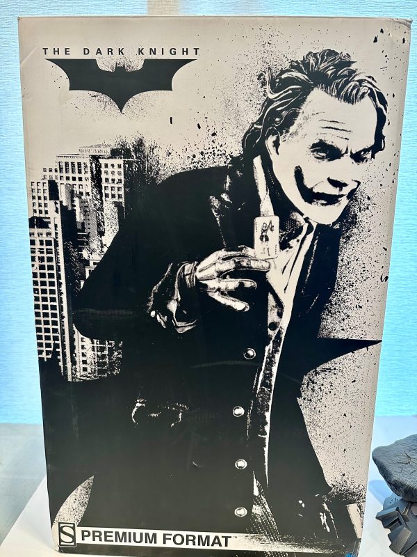 Sideshow Joker Premium Format Figure - Image 3