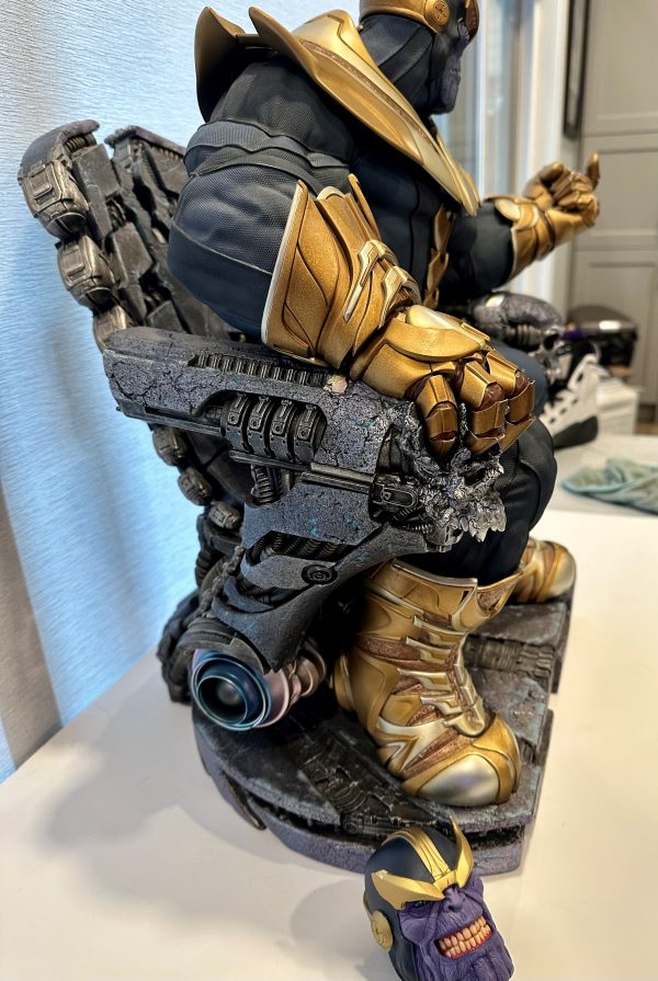 Sideshow Thanos Premium Format Figure - Image 3
