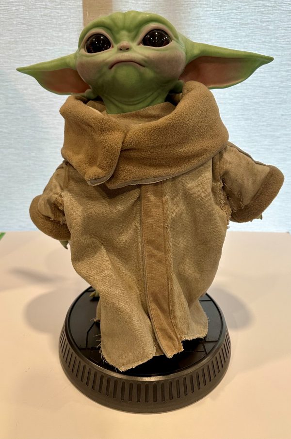 Sideshow Star Wars The Child Sideshow Full Size Figure - Image 2