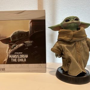 Sideshow Star Wars The Child Sideshow Full Size Figure