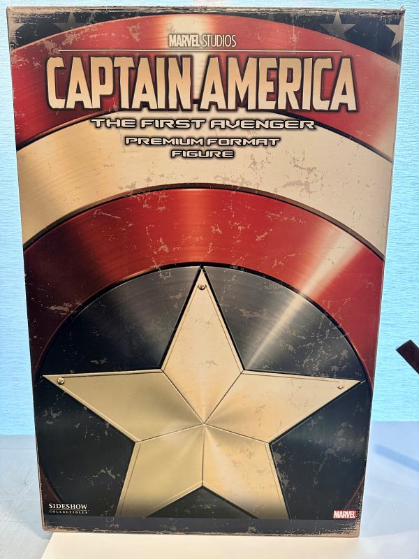 Sideshow Captain America Premium Format Figure - Image 3