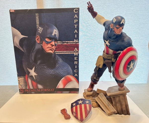 Sideshow Captain America Premium Format Figure