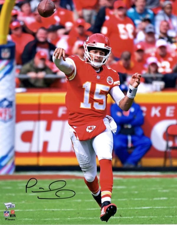 Patrick Mahomes Kansas City Chiefs Autographed 16x20 Photo