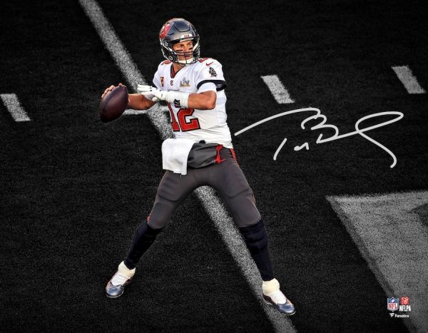Tom Brady Tampa Bay Buccaneers Autographed 11x14 Photo