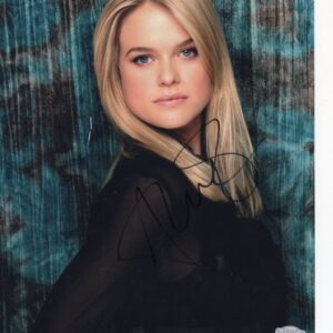 Alice Eve Autographed 8x10 Photo
