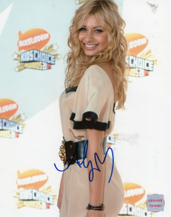 Alyson Michalka Autographed 8x10 Photo