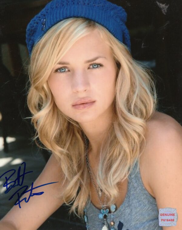 Britt Robertson Autographed 8x10 Photo