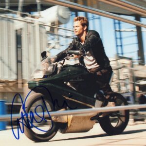 Chris Pine Autographed 8x10 Photo