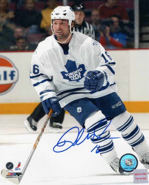 Darcy Tucker Autographed Toronto Maple Leafs 8x10 Photo