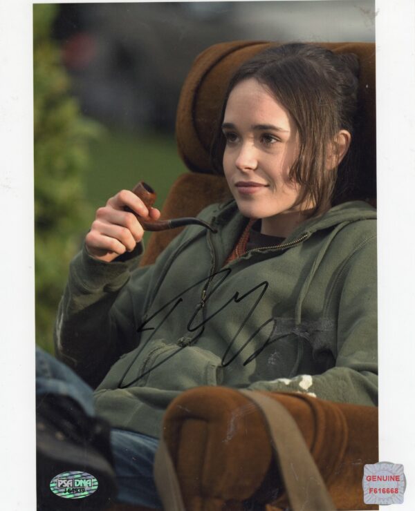 Ellen Page Autographed 8x10 Photo