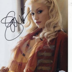 Gwen Stefani Autographed 8x10 Photo