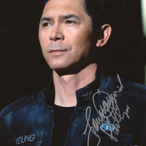 Lou Diamond-Phillips Autographed 8x10 Photo