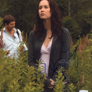 Elyse Levesque Autographed 8x10 Photo