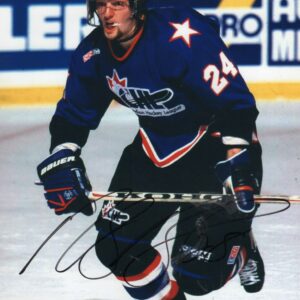 Robyn Regehr Calgary Flames Prospect Autographed 8x10 Photo