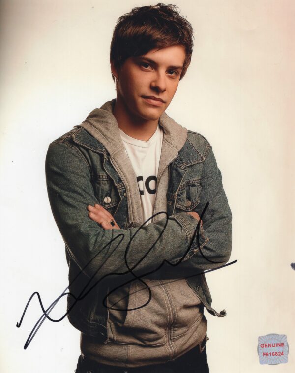Xavier Samuel Autographed 8x10 Photo