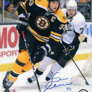 Zdeno Chara Boston Bruins Autographed 8x10 Photo