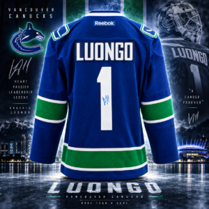 Roberto Luongo Autographed Vancouver Canucks Vintage Reebok Jersey