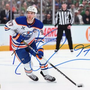 Connor McDavid Edmonton Oilers White Jersey Autographed 8x10 Photo