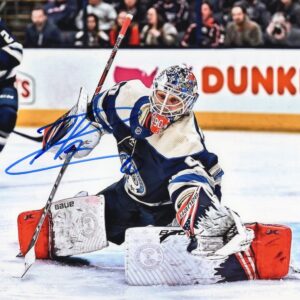 Elvis Merlizkins Columbus Blue Jackets Making A Save Autographed 8x10 Photo