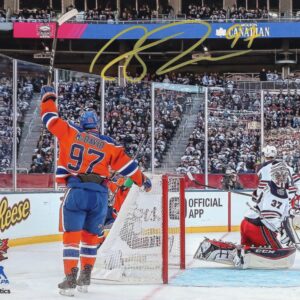 Connor McDavid Edmonton Oilers Aftermath of Scoring A Goal Autographed 8x10 Photo