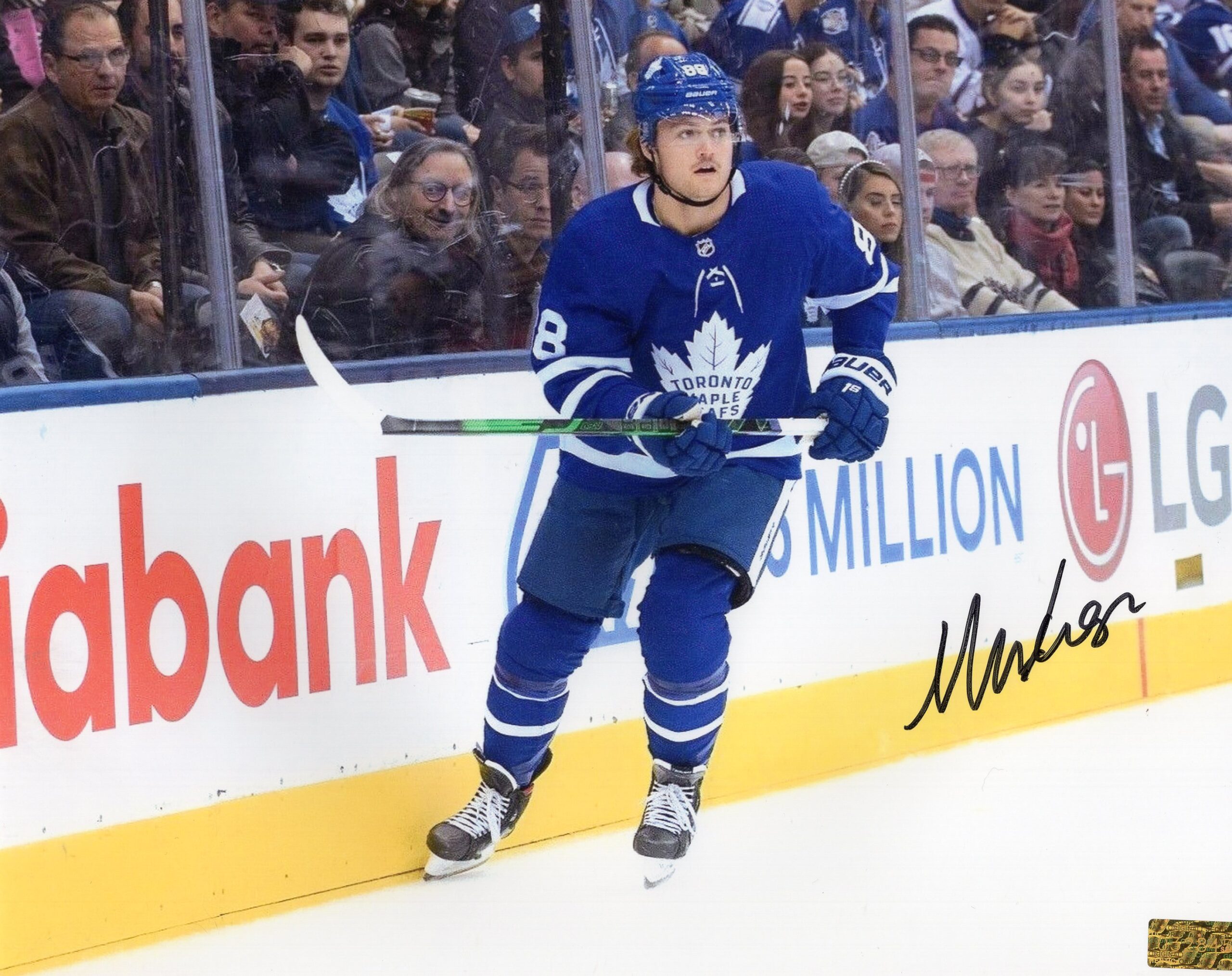 William Nylander Toronto Maple Leafs Skating Pose Autographed 8x10 Photo