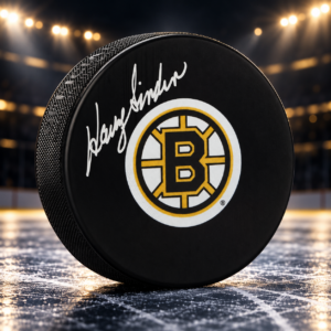 Harry Sinden Boston Bruins Autographed Hockey Puck