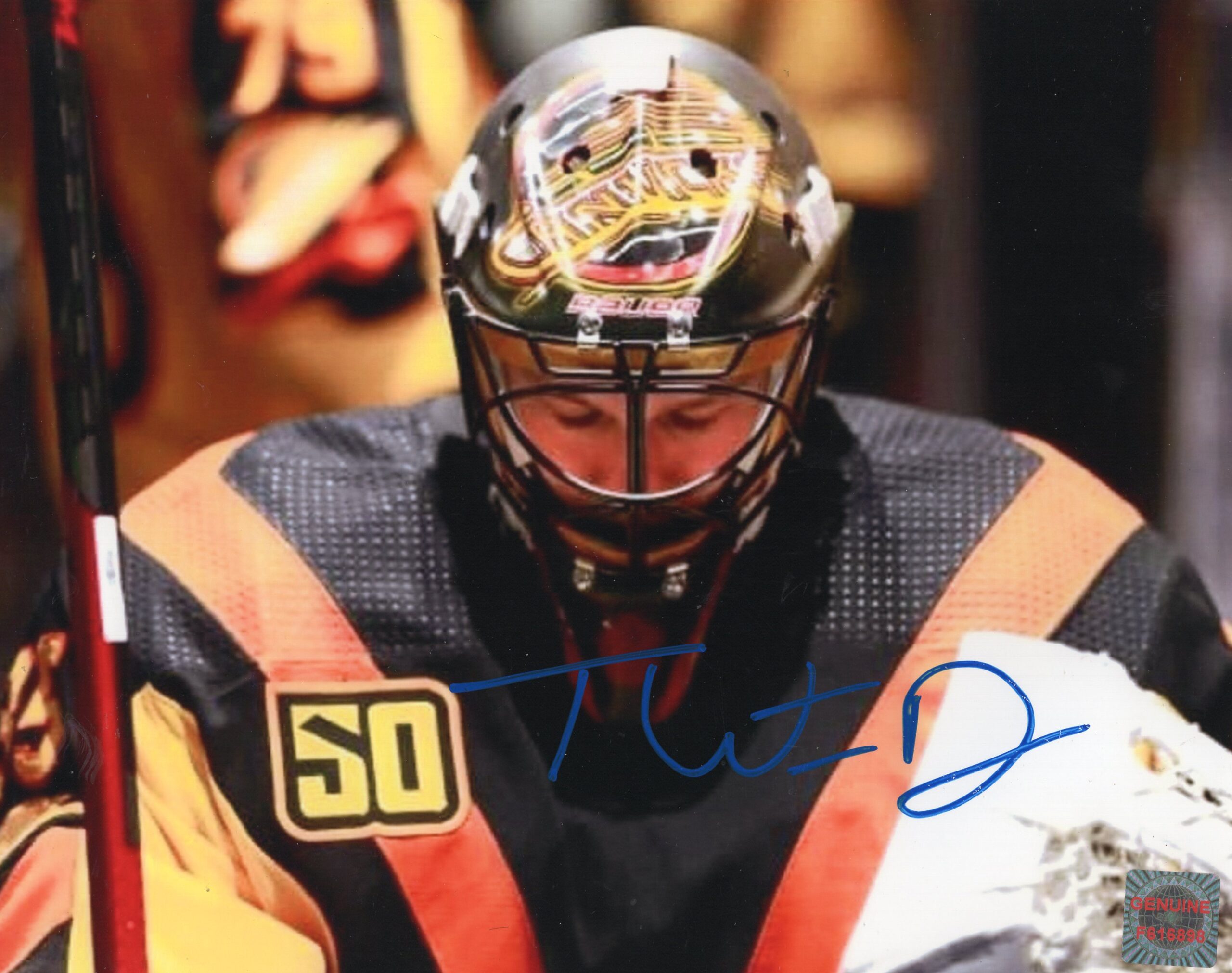 Thatcher Demko Vancouver Canucks Classic V Jersey Autographed 8x10 Photo