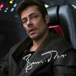 Benicio Del Toro Autographed 2017 Star Wars: The Last Jedi DJ 8x10 Photo