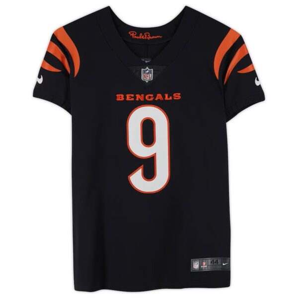 Joe Burrow Black Cincinnati Bengals Autographed Nike Elite Jersey - Image 2