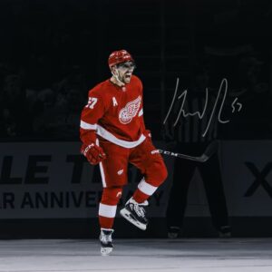 David Perron Detroit Red Wings Autographed 16" x 20" Red Jersey Celebrating Photograph