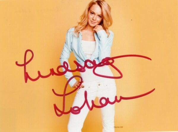 Lindsay Lohan Autographed 5x7 Photo