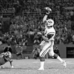 Joe Namath New York Jets Unsigned Throwing Photograph