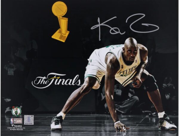 Kevin Garnett Boston Celtics Autographed 11" x 14" Spotlight Photograph