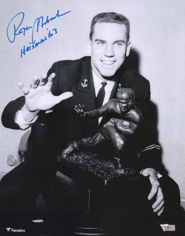 Roger Staubach Navy Midshipmen Autographed 11" x 14" Photograph with "Heisman 63" Inscription