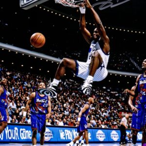 Shaquille O'Neal Orlando Magic Autographed 8" x 10" Dunk vs. Toronto Raptors